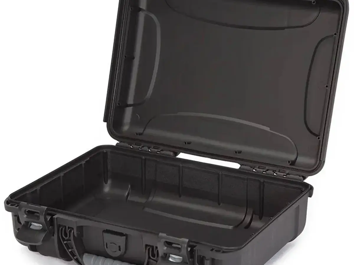 NANUK 910 Hard Protective Case With Foam, Black
