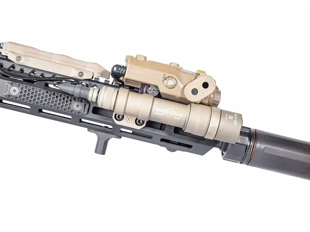 Side Scout Light Mount for M-Lok Handguard, FDE - photo 3