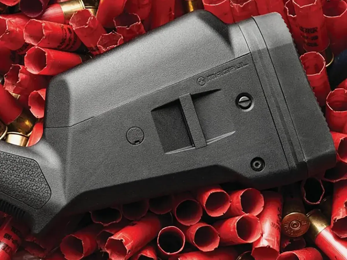 SGA Buttstock Ambidextrous for 12GA Mossberg 500/590 Black