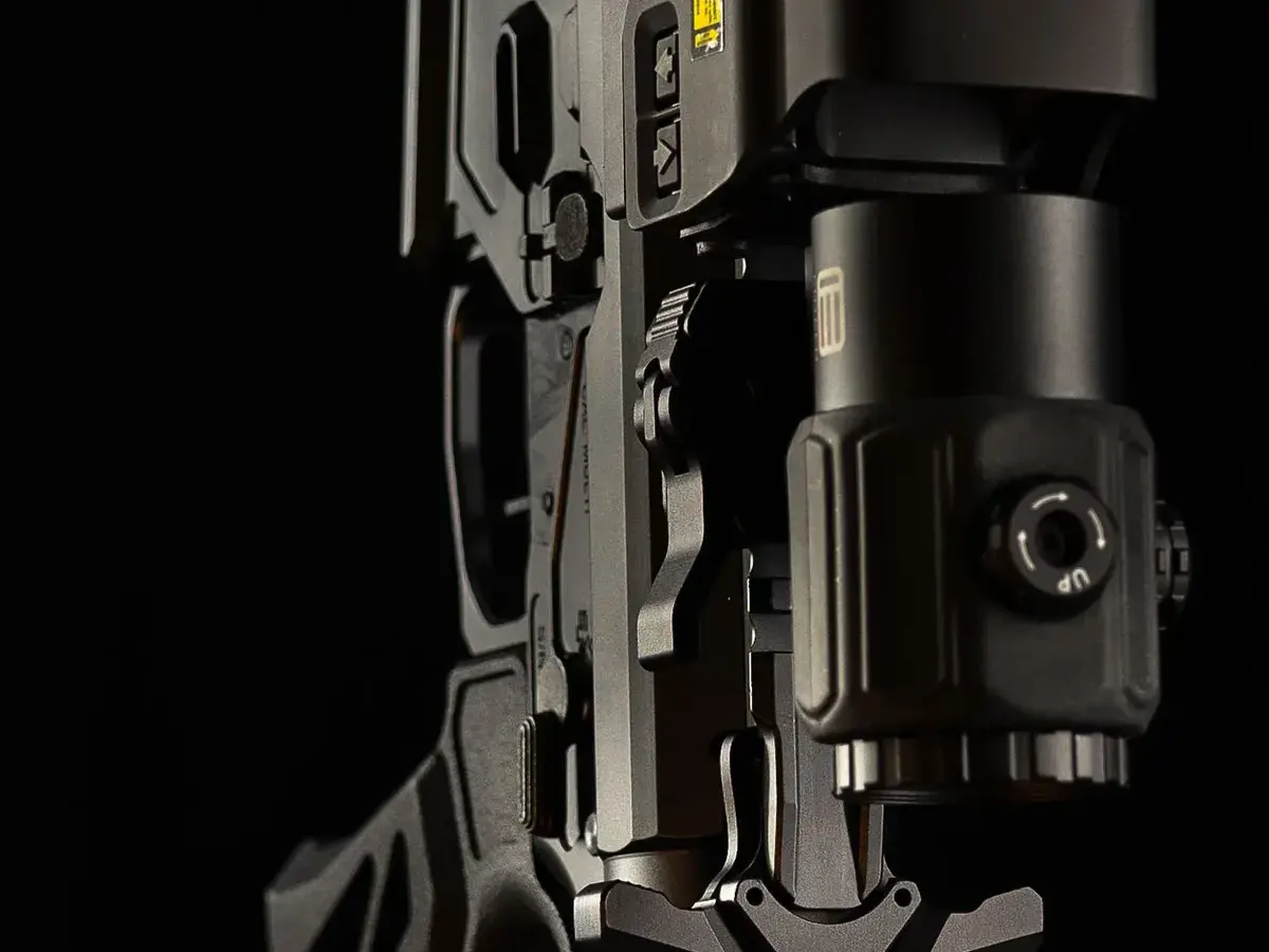 AR-15 Sledgehammer Ambi Charging Handle Black - photo 4