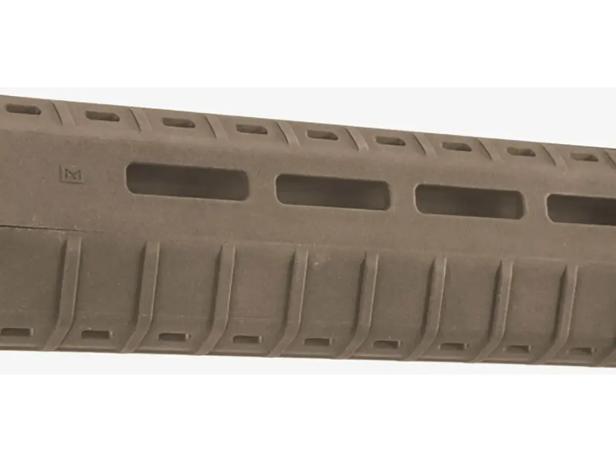 MOE-SL Handguard M-LOK Mid-Length for AR-15 FDE - photo 3
