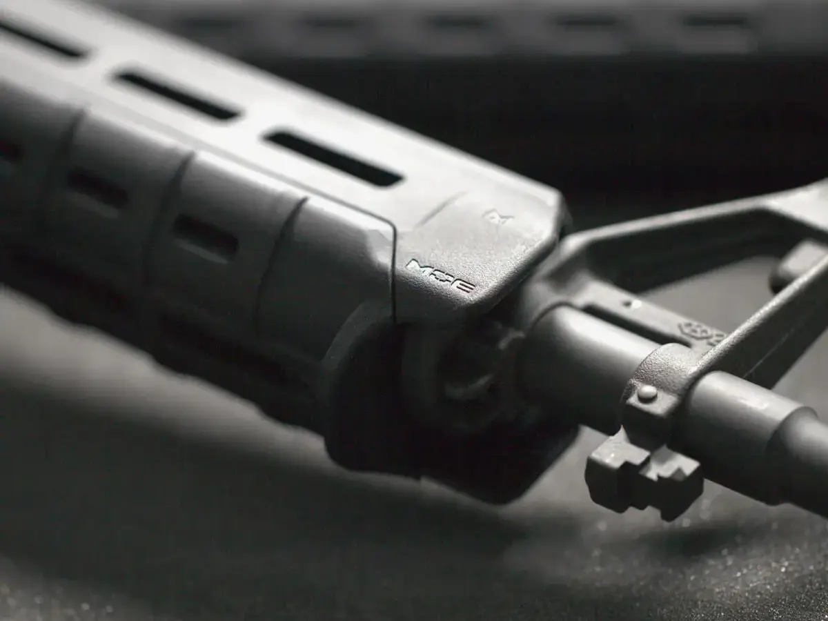 MOE Handguard M-LOK Carbine Length for AR-15 Black - photo 2