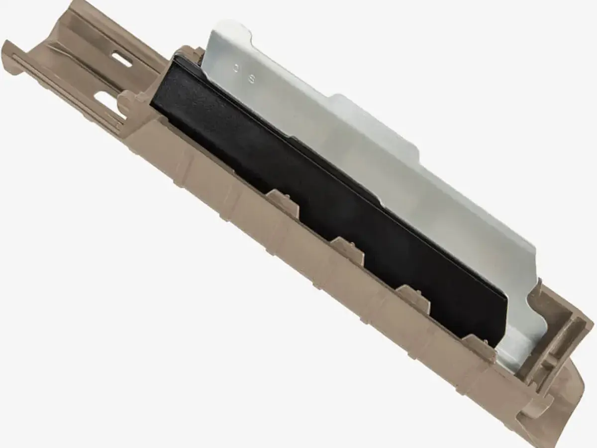 MOE-SL Carbine Length Handguard, FDE - photo 6