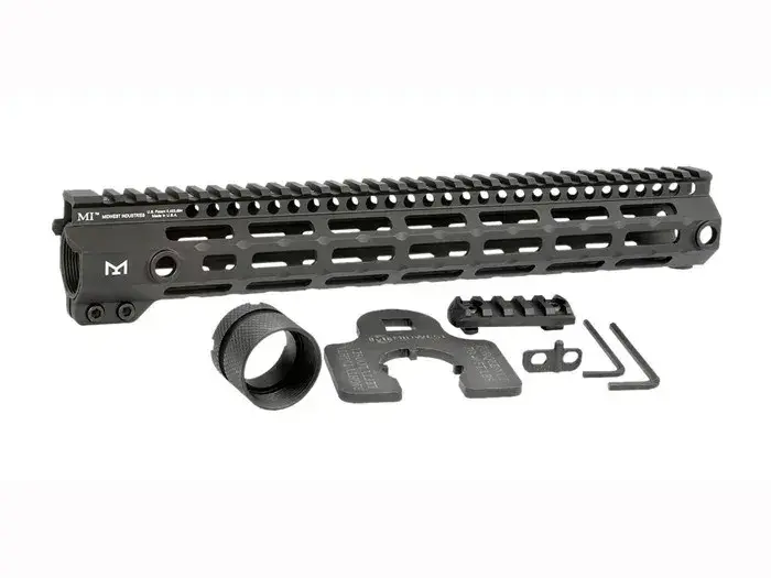 AR-15 G4 13.375" Handguard M-LOK Black