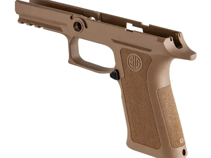 9/40/357 Carry Small Grip Module, Coyote