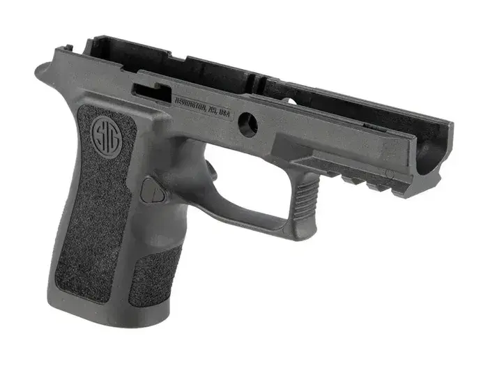 9/40/357 Compact Large Grip Module, Black
