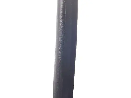 .8" Medium Black Leather Face