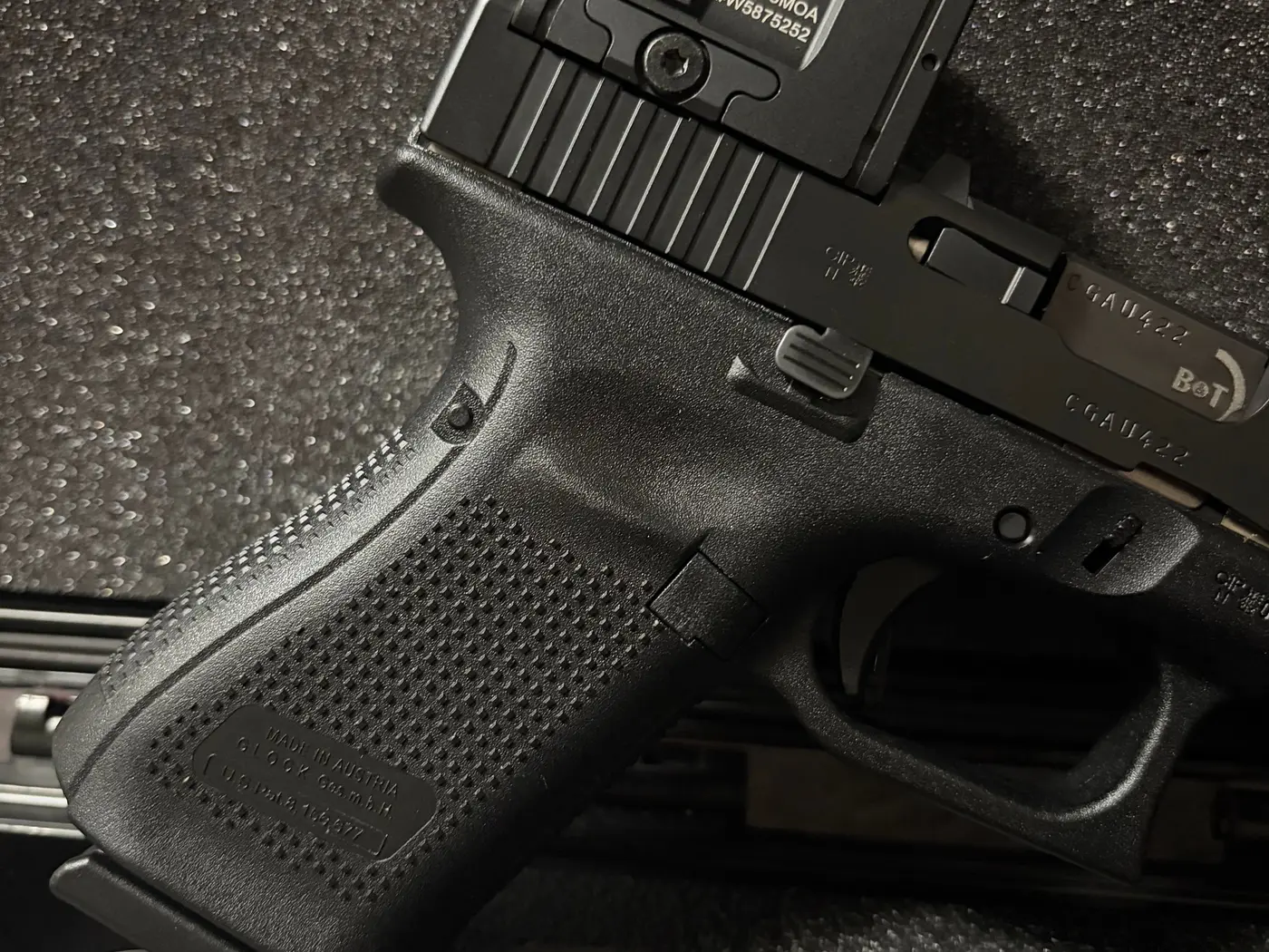 B&T Glock 19 Hush Puppy Kit - photo 6