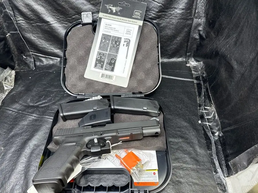GLOCK MODEL 40 GEN 4 - photo 3