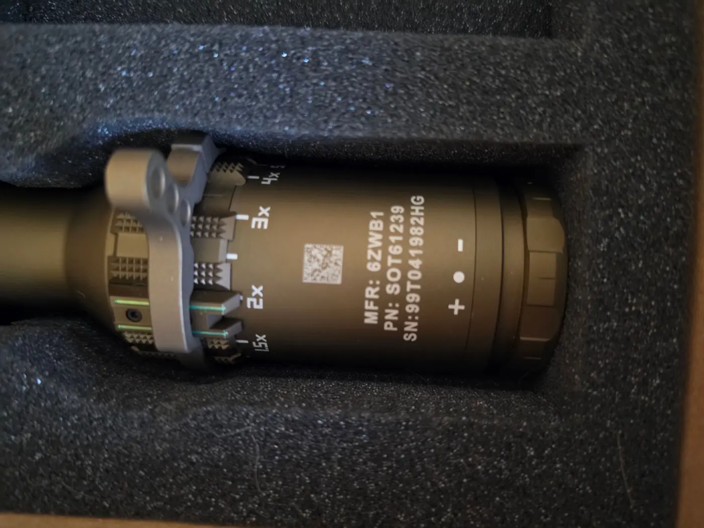*BRAND NEW* SIG SAUER TANGO6T 1-6x24 FFP DWLR6 Illuminated MRAD FDE – SOT61239 – Unmounted - photo 6