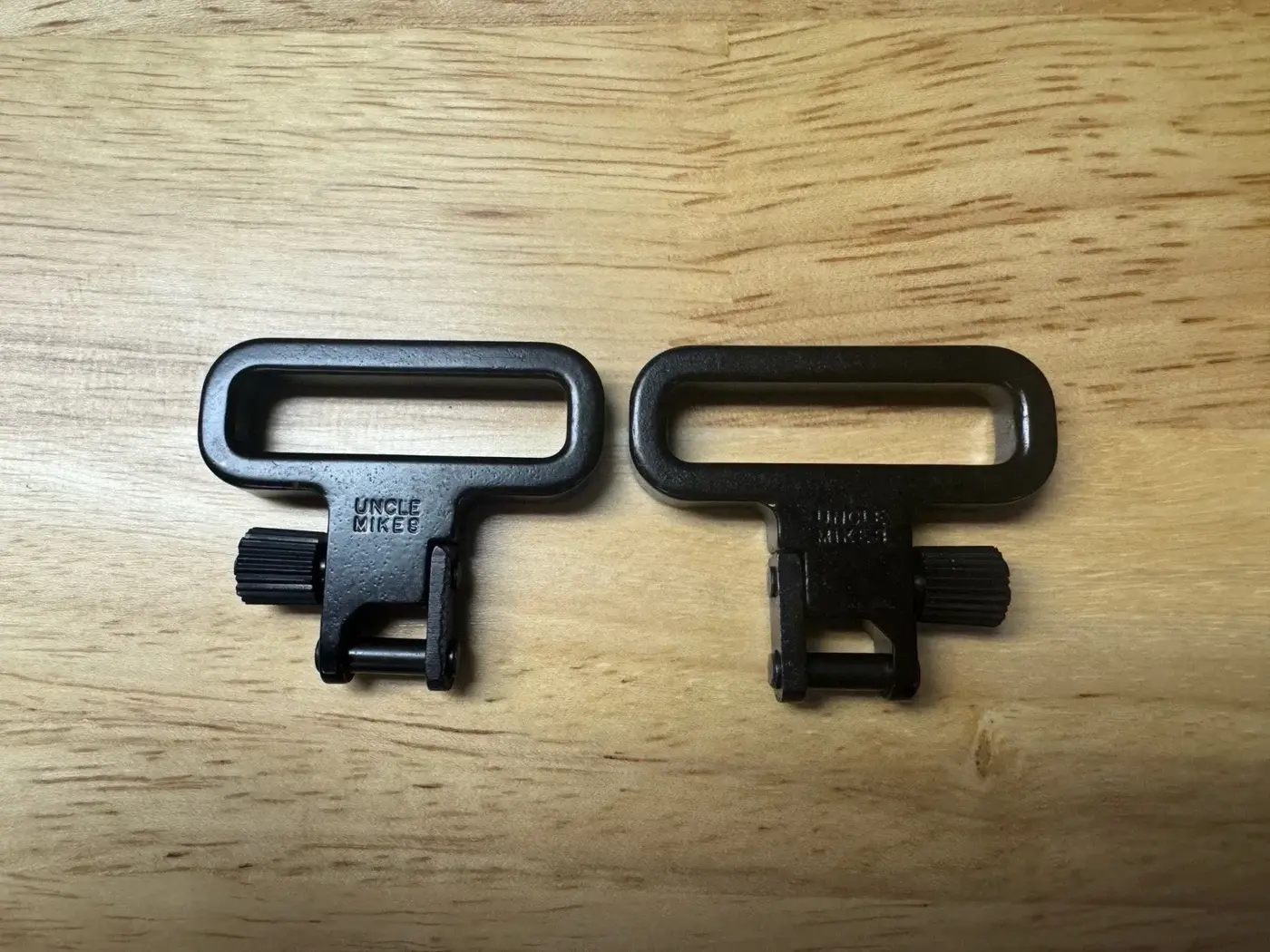 UNcle mikes swivels  bulk packed no packs  plus  ak 100 rd drum  ,cetme flash hiders   etc - photo 4
