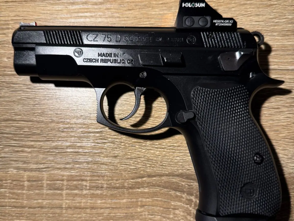 CZ 75D PCR Compact, Holosun 507K-X2