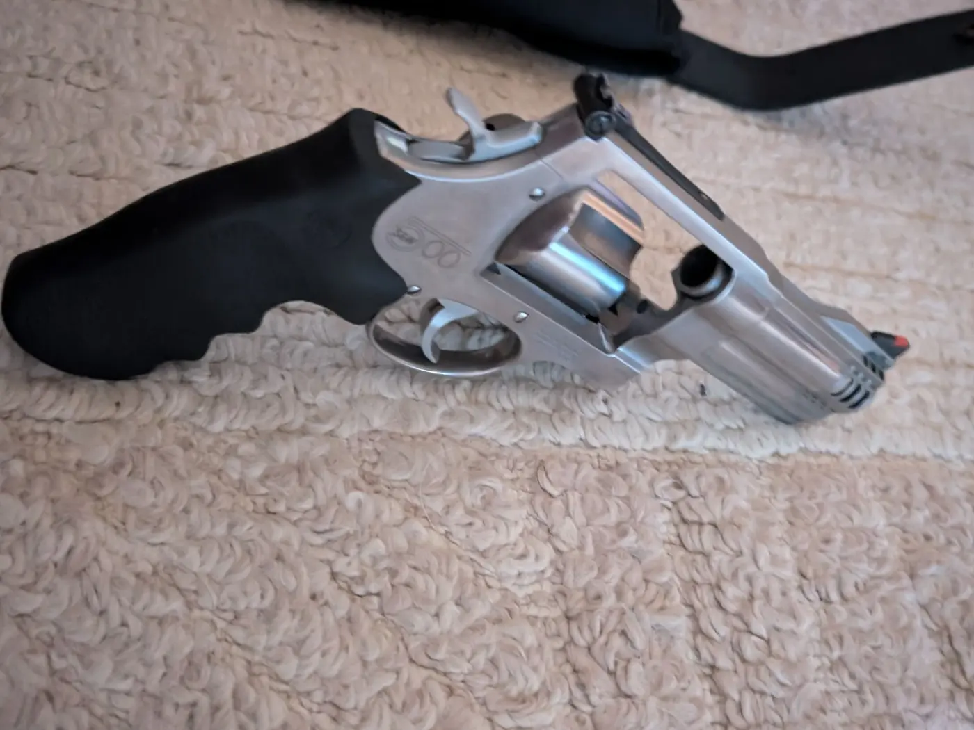 S&W 500 MAG w/ 4" Barrel - photo 4