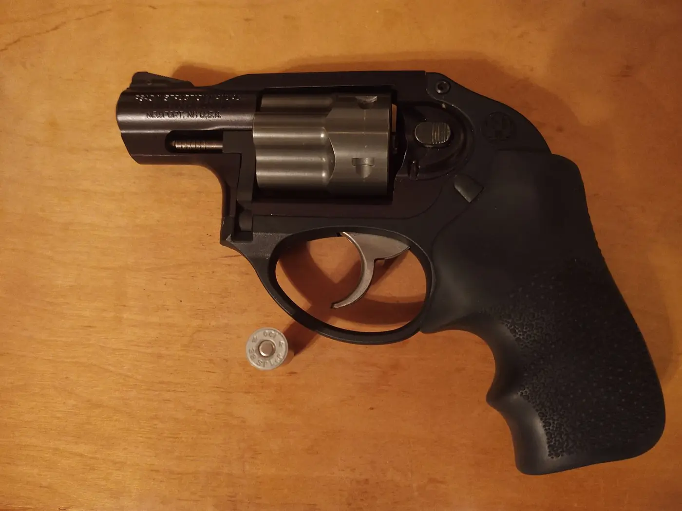 Ruger LCR .38 SPL. +P Mdl 1508 w/100+rounds ammo **Nearly NEW** - Near Roseburg OR