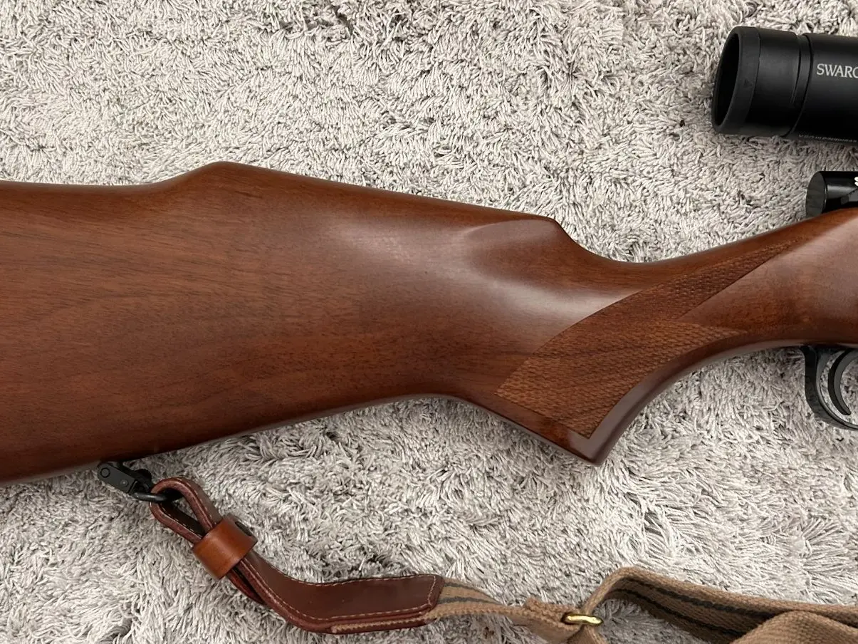 Weatherby Vanguard .270 Win with Swarovski Z3 Scope - photo 3