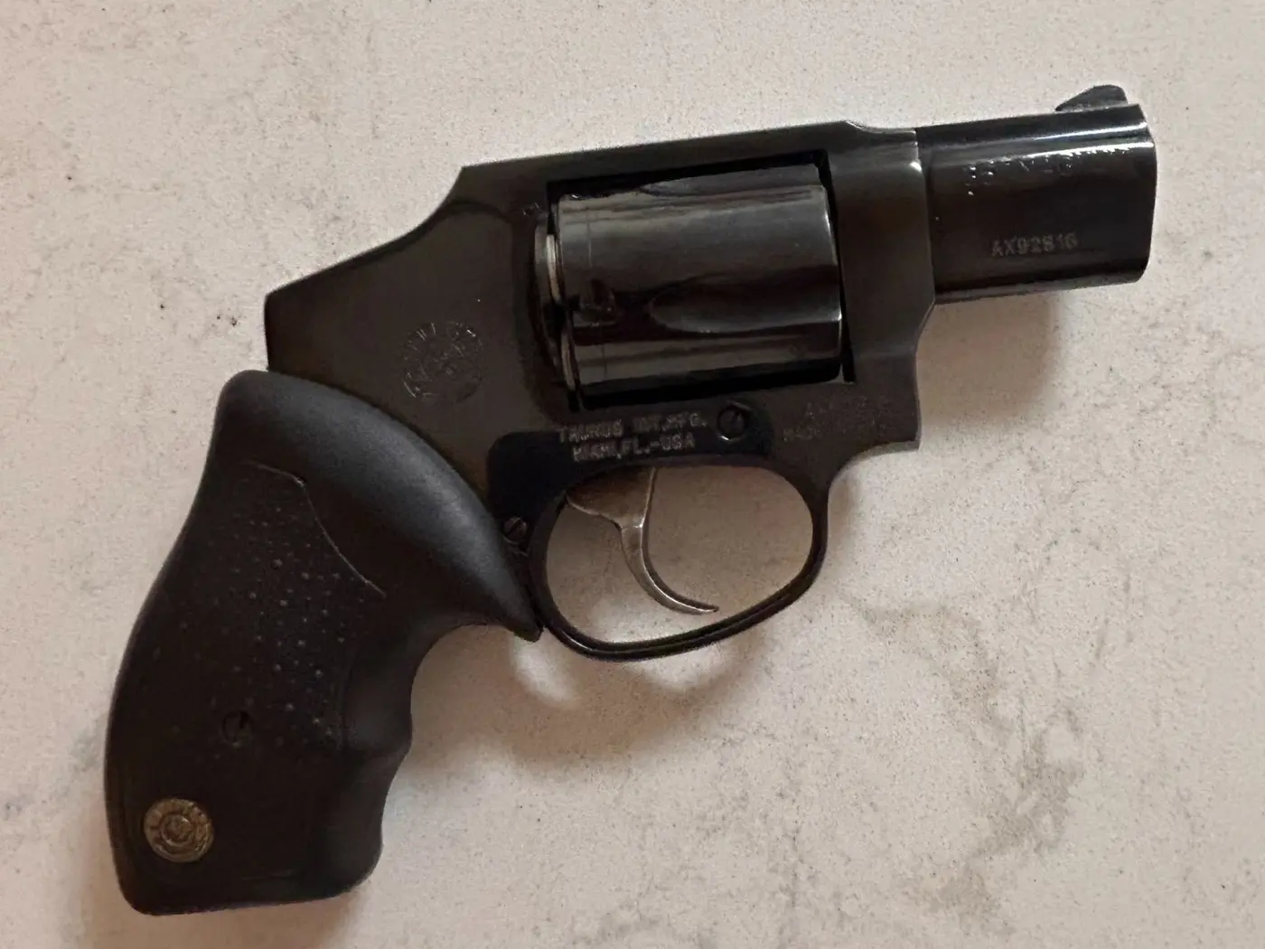 Taurus 650 CIA Hammerless Snub Nose .357 Magnum - photo 2