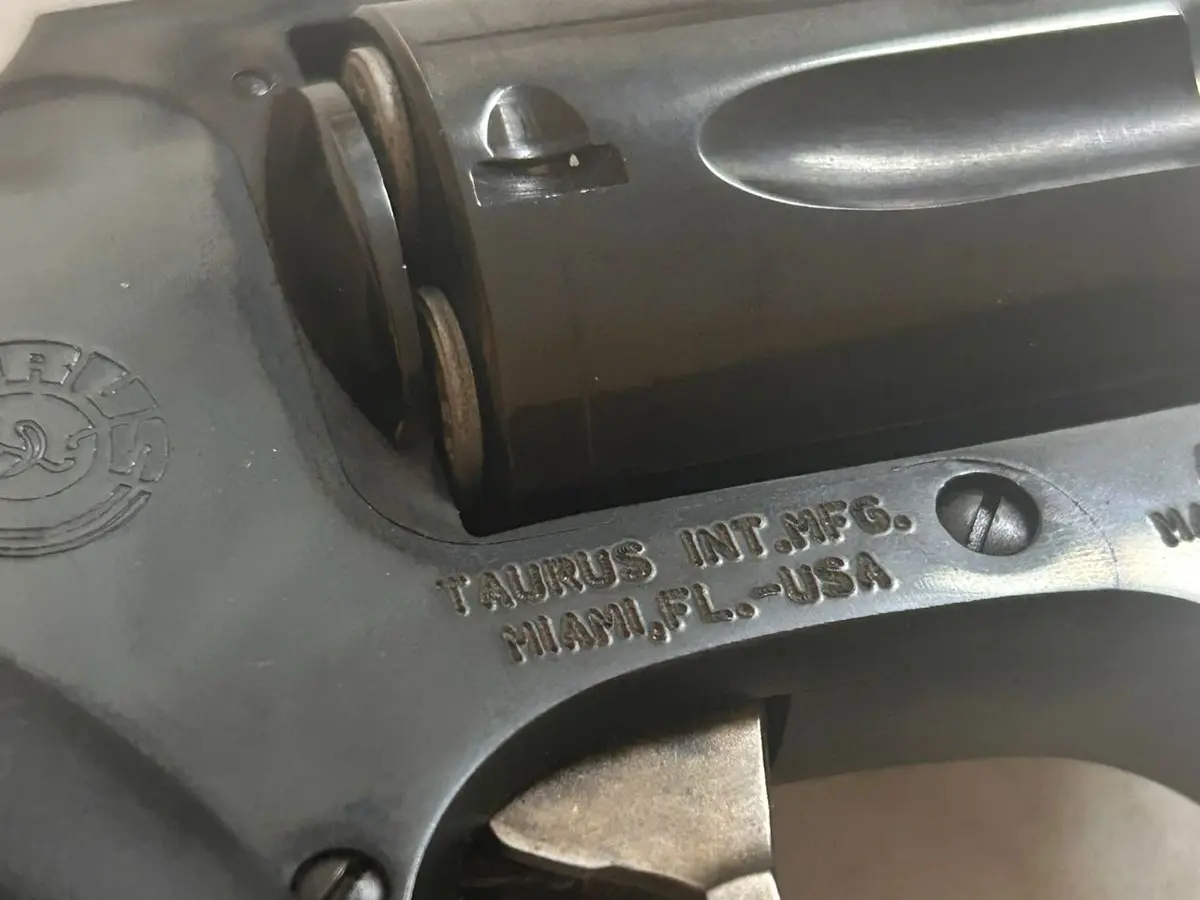 Taurus 650 CIA Hammerless Snub Nose .357 Magnum - photo 5