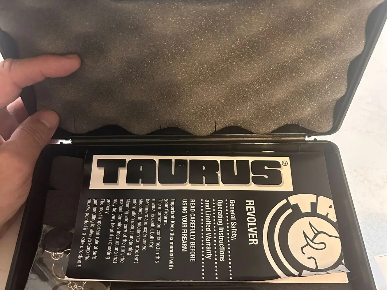 Taurus 650 CIA Hammerless Snub Nose .357 Magnum - photo 7