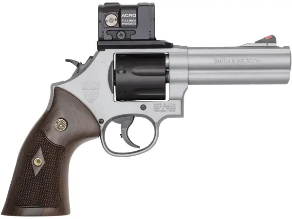 Smith & Wesson Model 686 Plus .357 Magnum, 4.13" Barrel, Stainless Steel