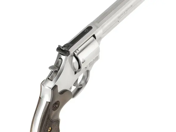 Smith & Wesson Model 686 Plus L-Frame 3-5-7 .357 Magnum, 5" Barrel, SS/Black
