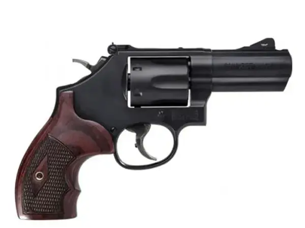 Smith & Wesson Model 19 Carry Comp K-Frame 357 Mag, 3" Barrel, Blued/Walnut