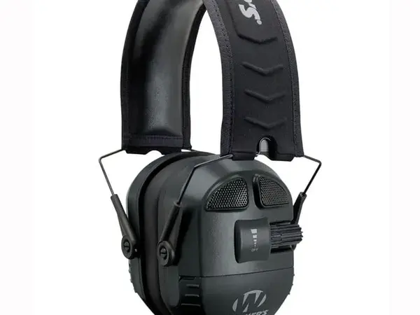 Ultimate Power Quad Ear Muffs Black