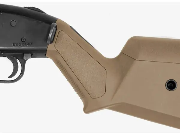 SGA Buttstock Ambidextrous for 12GA Mossberg 500/590 FDE
